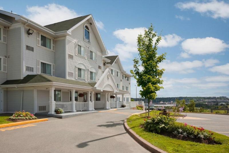 Country Inn & Suites Dartmouth Exteriér fotografie